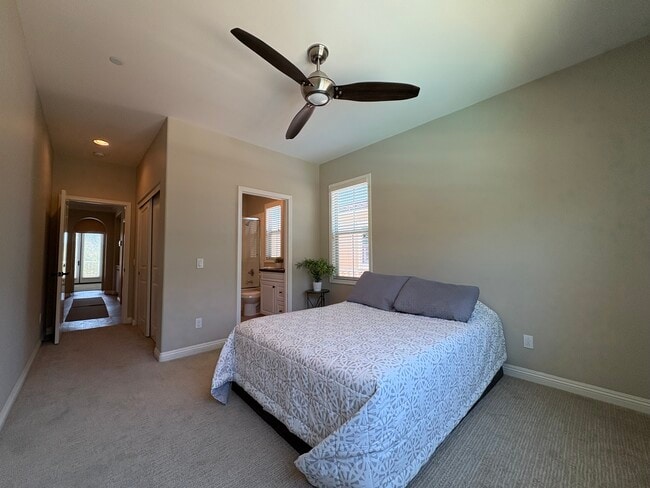 Building Photo - 3646 Buck Ridge Ave
