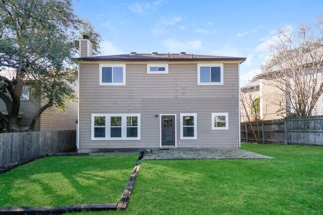 Building Photo - Beautiful Rental in Stone Oak Meadows – First Full Month FREE!