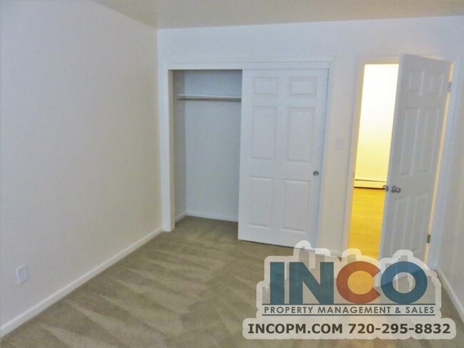 Building Photo - 1909 S Depew St