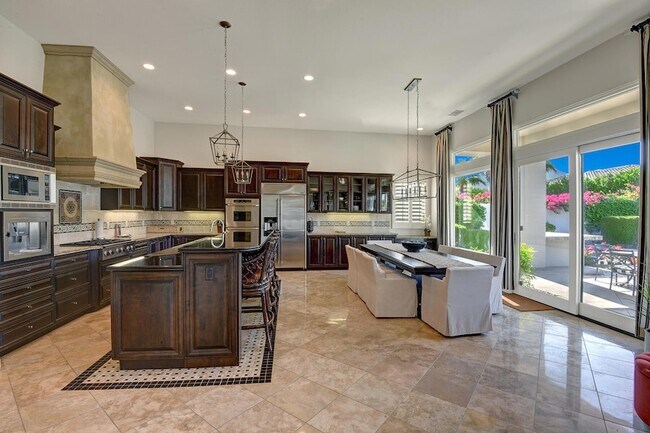 Building Photo - 81103 Monarchos Cir