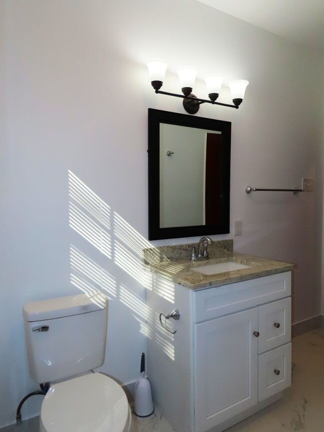 Building Photo - Newly Renovated 2 Bedroom, 1 Bathroom Cottage w/ Large Backyard! Storage Building