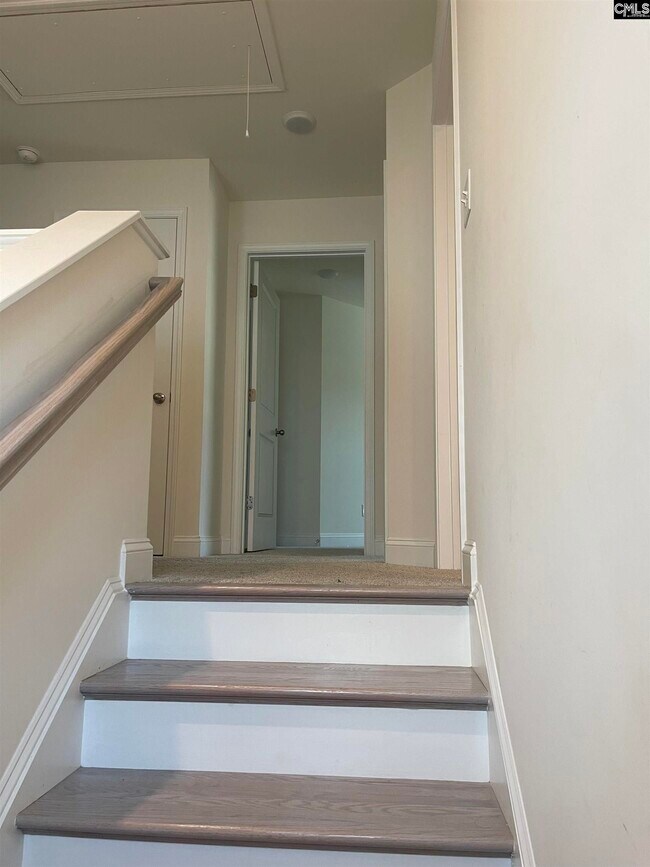 Building Photo - 659 Honeydew Dr