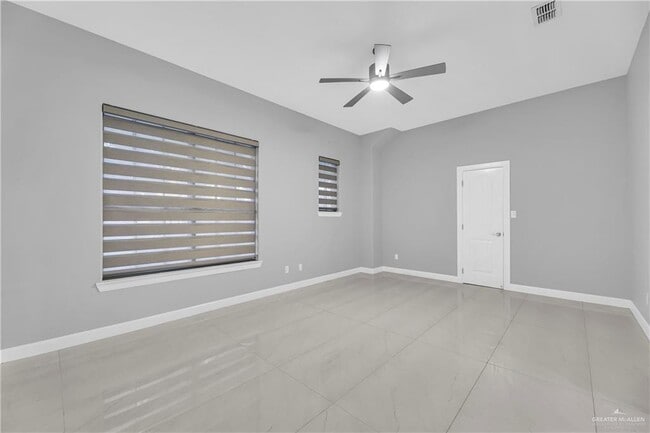 Building Photo - 24 N 24th St