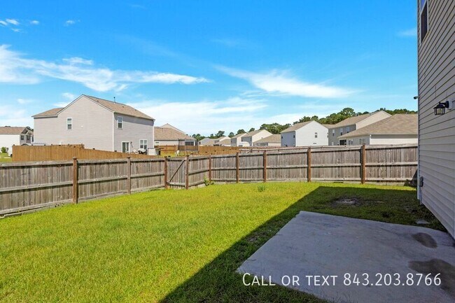 Building Photo - 148 Lagoona Dr