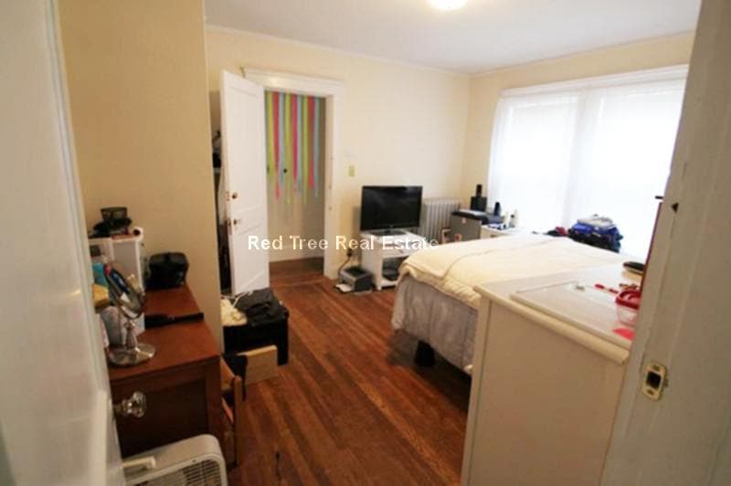 Building Photo - 29 Gerald Rd