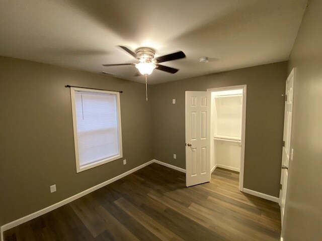 Bedroom 2 - 624 E Maryland St