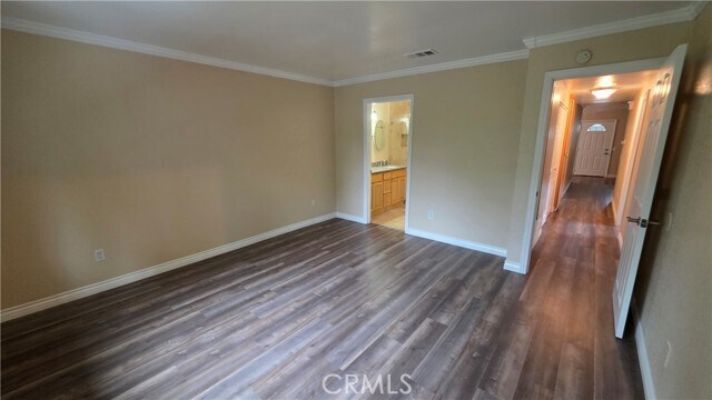 Building Photo - 2561 Gonzaga Ln