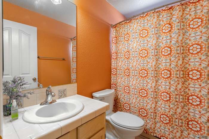 Building Photo - 11241 E 37th Ln