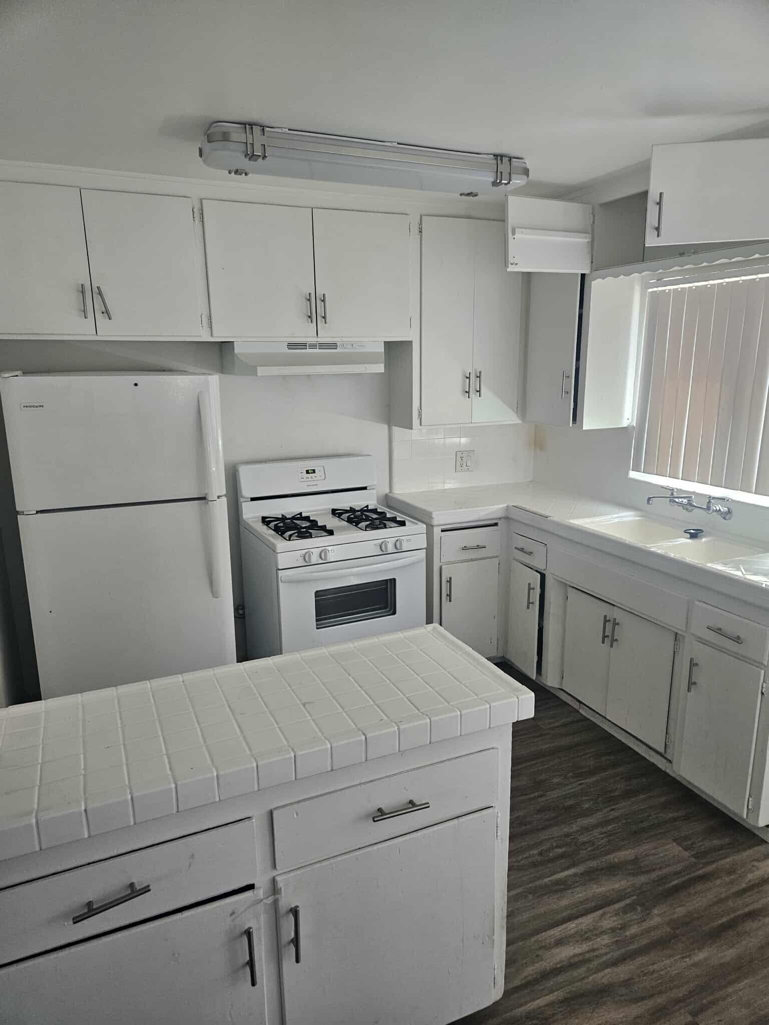 Building Photo - 3819 Wilson Ave