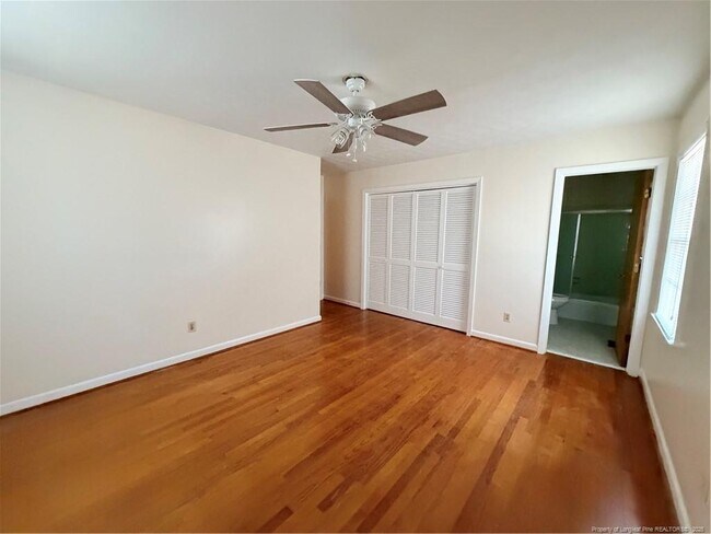 Building Photo - 601 Helen St