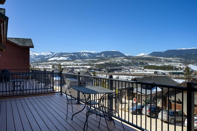 Building Photo - 904 Wapiti Dr