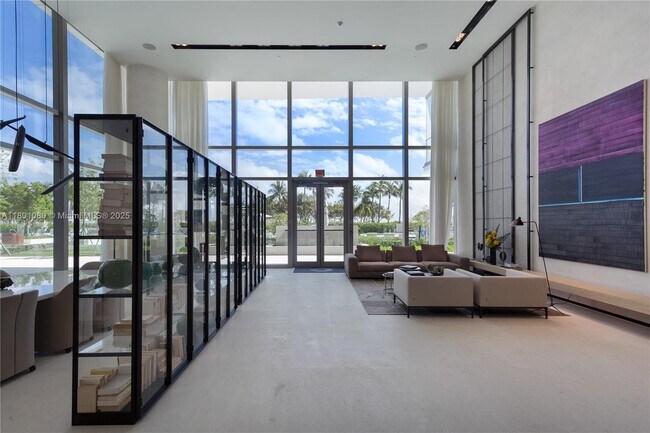 Building Photo - 10203 Collins Ave