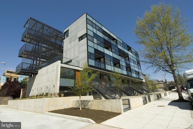 Building Photo - 2250 11th St NW