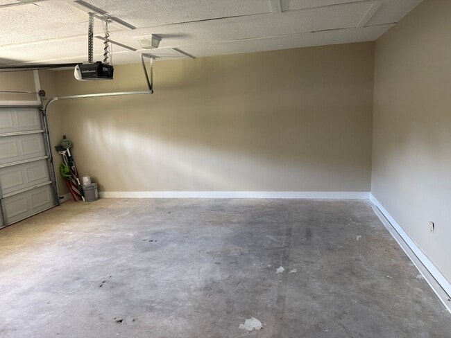 Building Photo - 103 Chickasaw Rd