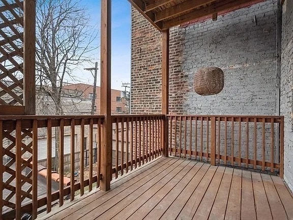 Building Photo - 446 N Aberdeen St