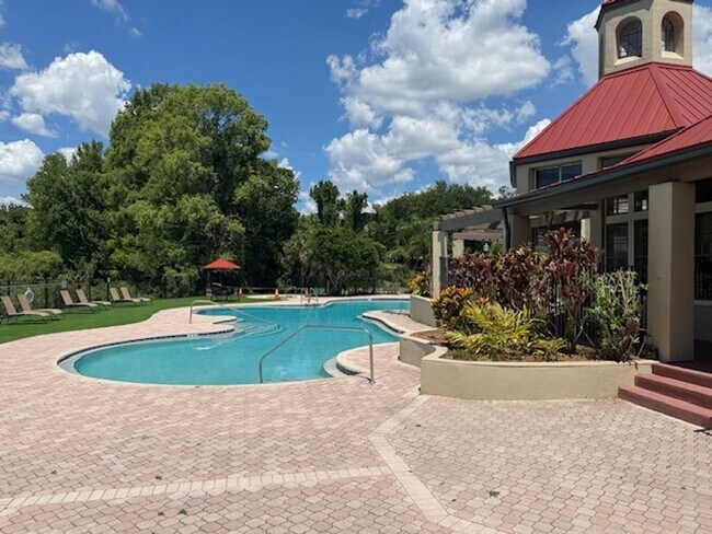 Building Photo - 208 Afton Square