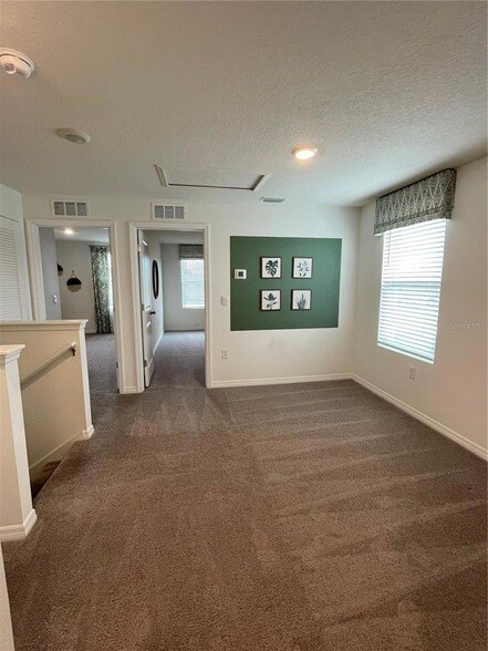 Building Photo - 37059 Kings Crown Dr