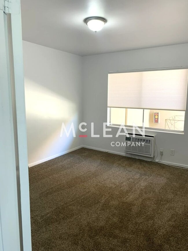 Building Photo - Two Bedroom Condo