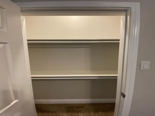 Building Photo - 2211 Henry St