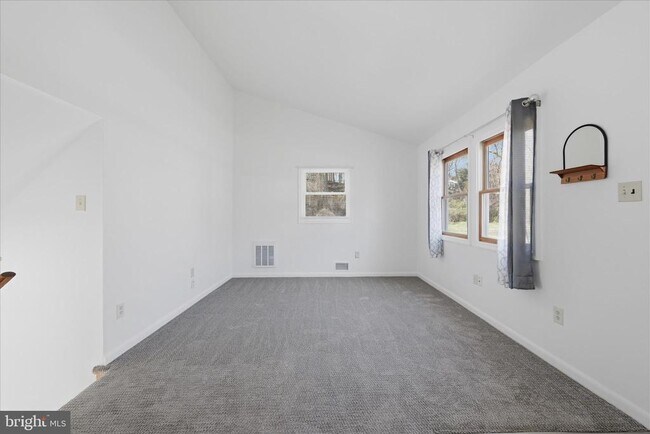 Building Photo - 1425 D St