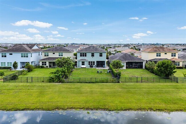 Building Photo - 15406 Goldfinch Cir