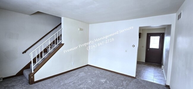 Building Photo - 268 Mohawk School Rd