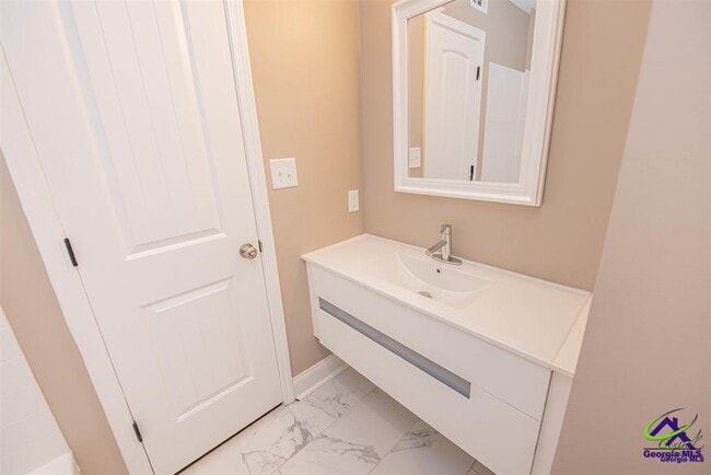 Building Photo - 401 Feagin Mill Rd