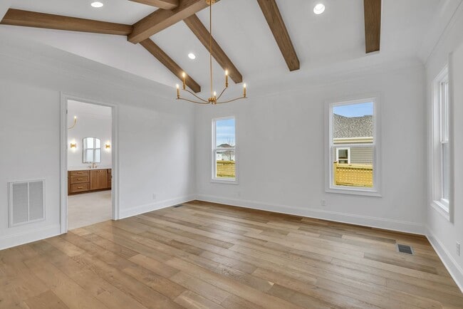 Building Photo - Luxury living in this brand new home - Franklin, TN