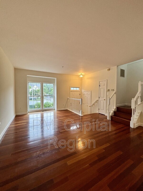 Building Photo - 20800 Mountain Lake Terrace