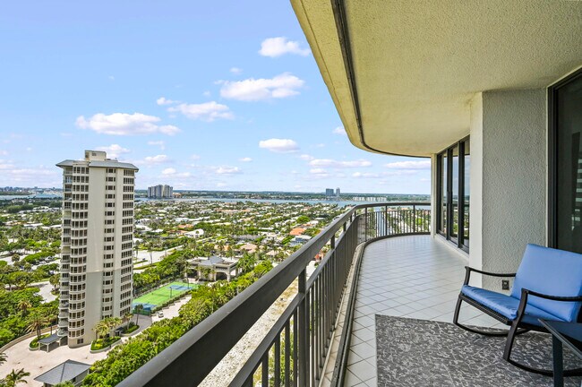 Building Photo - 4000 N Ocean Dr