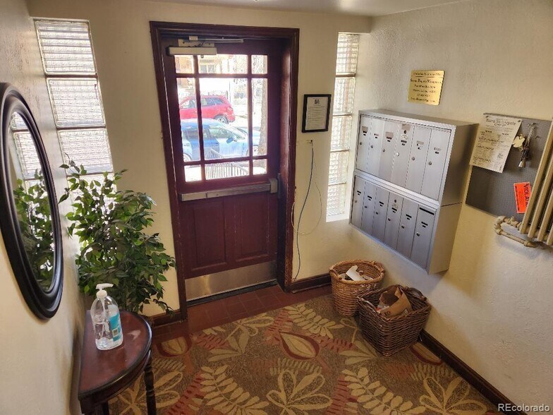 Entrance to Security Building - 1605 St Paul St