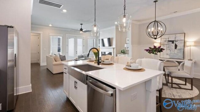 Building Photo - 350 Hay Rake Dr