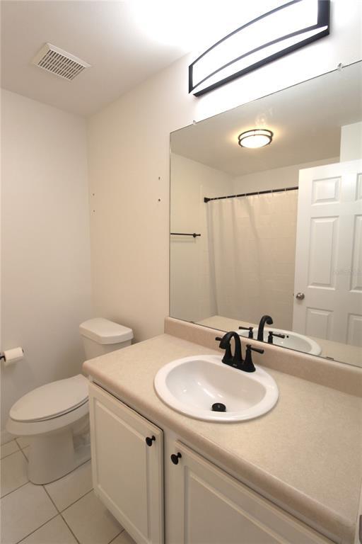 Building Photo - 5721 Bentgrass Dr