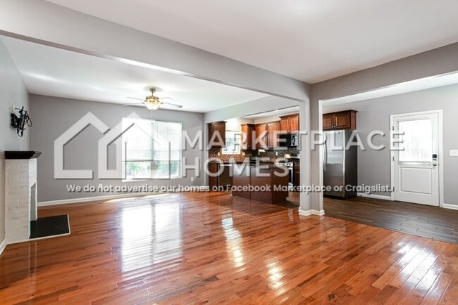 Building Photo - 3051 Springdale Rd