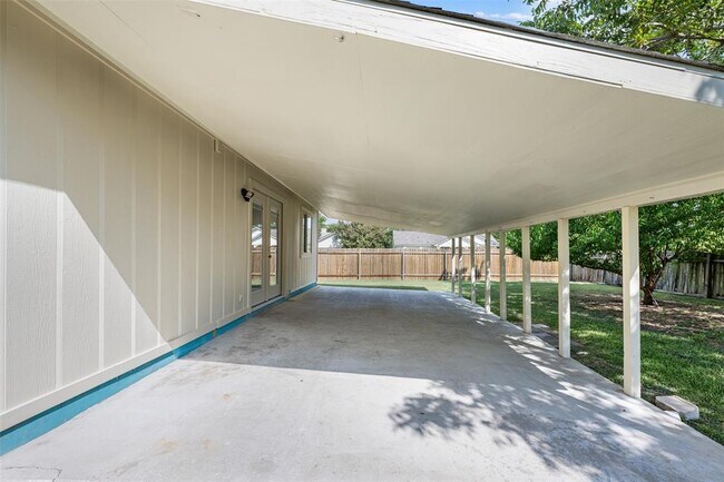 Building Photo - 1807 Verbena Way