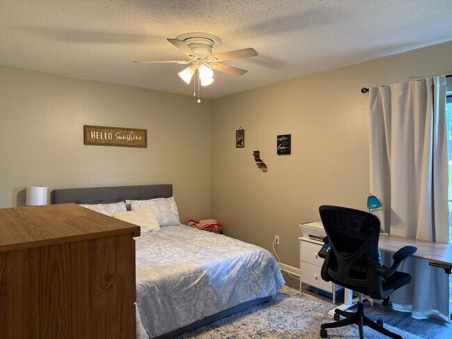 Building Photo - Maumelle Condo Available for Rent