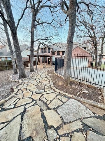 Building Photo - 2010 Marie Weldon Ln