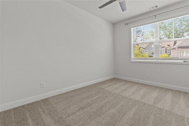 Building Photo - 5125 Hillington Wy