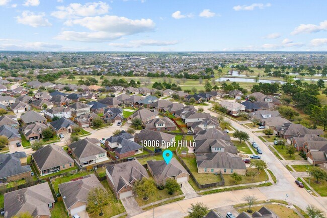 Building Photo - 19006 Piper Hill Ln