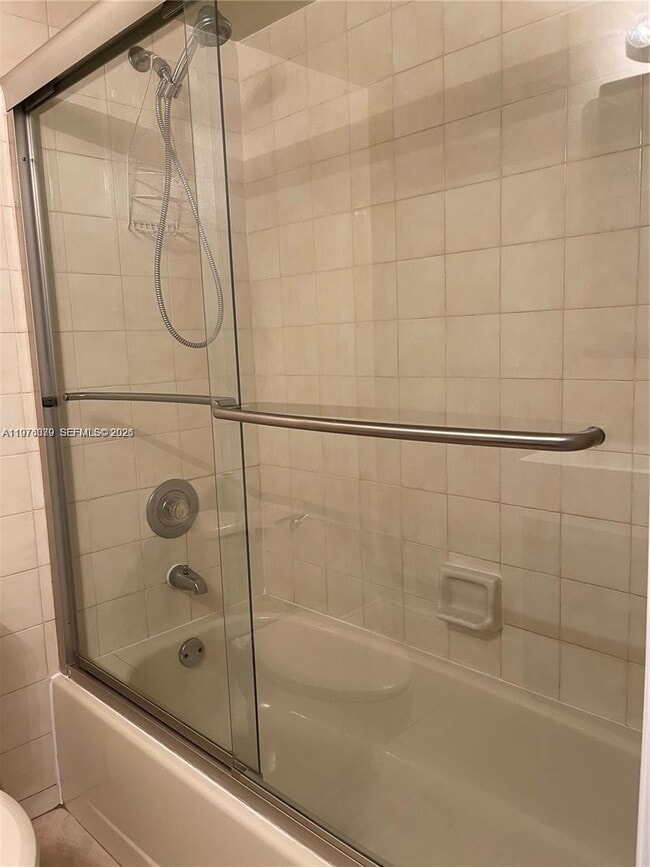 Building Photo - 1250 Lincoln Rd