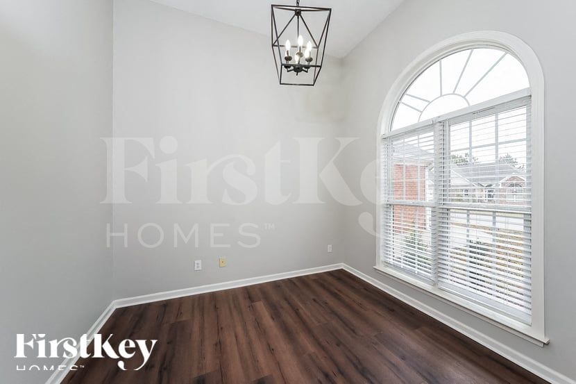 Building Photo - 609 Camden Cove Ln