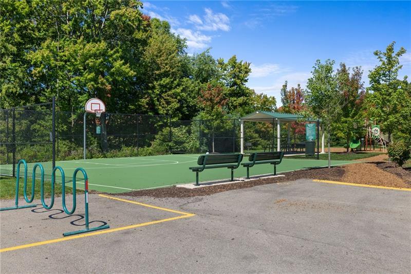 Building Photo - 2020 Connecticut Ln