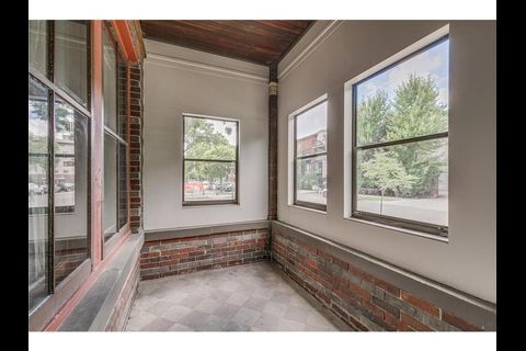 Building Photo - 2829 Pleasant Ave