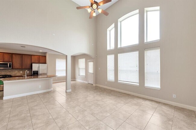Building Photo - 24935 Crystal Stone Ln