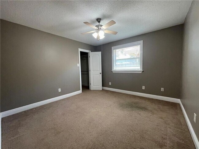 Building Photo - 424 Eden Isles Blvd