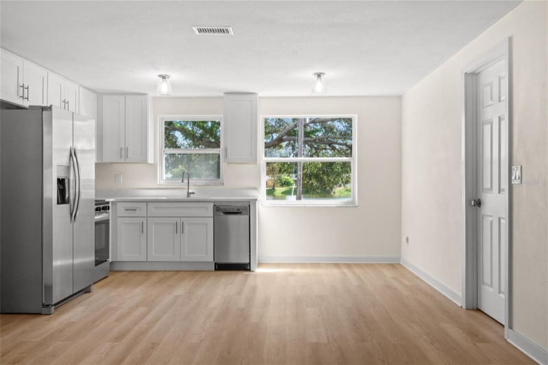 Building Photo - 9049 Orchid Dr