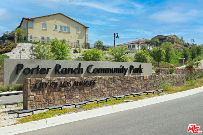 Building Photo - 20568 Edgewood Ct