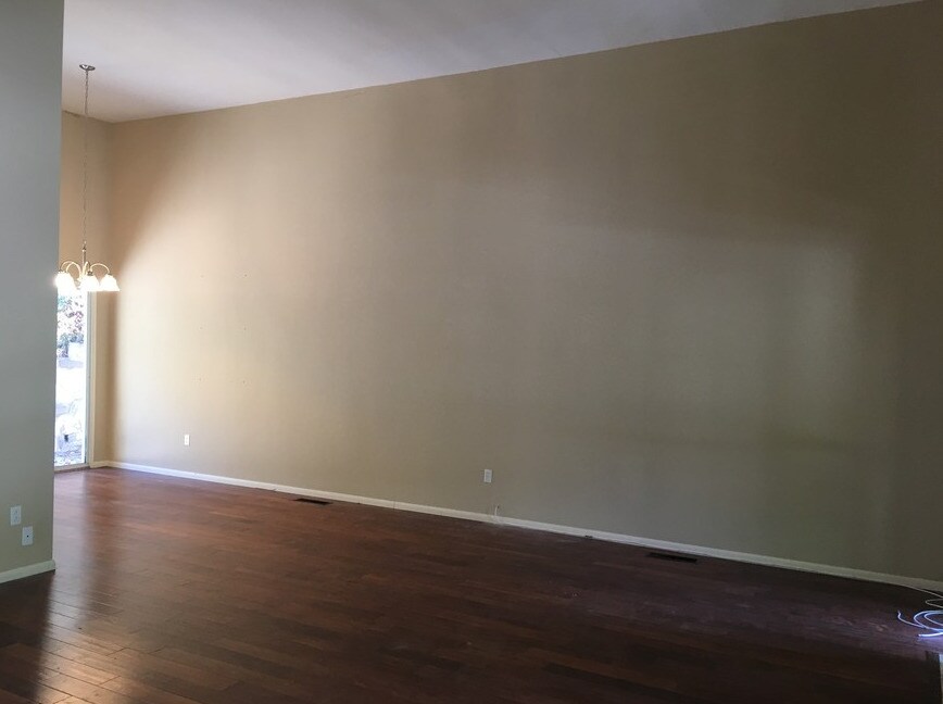 Great room from living to dining room - 17218 Escalon Dr