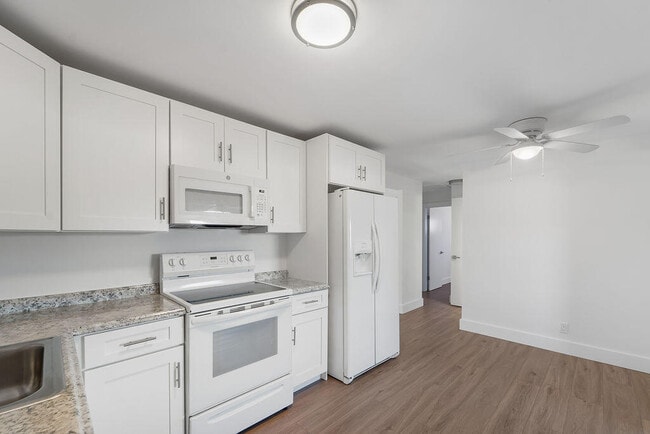 Building Photo - 4317 Birdwood St