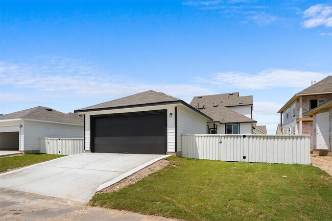 Building Photo - 1334 Goforth Rd
